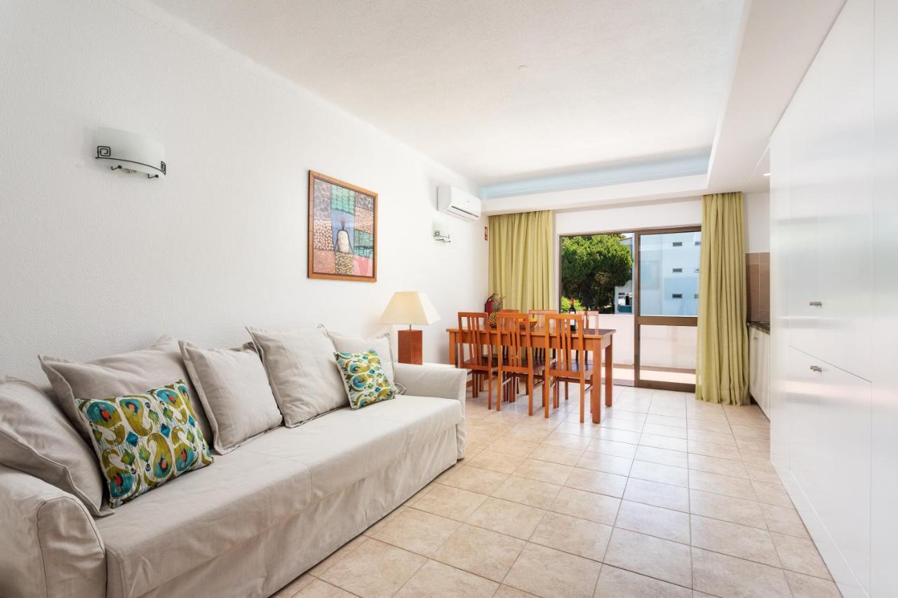 Host Wise - Bright Cozy Flats W Terrace & Pool Apartment Quarteira Exterior photo